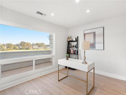 25  Lakeview  60 , Irvine, CA