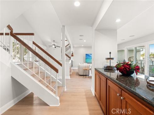 25  Lakeview  60 , Irvine, CA