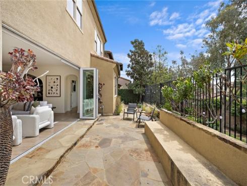 122  Catalonia  , Irvine, CA