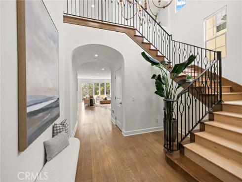 122  Catalonia  , Irvine, CA