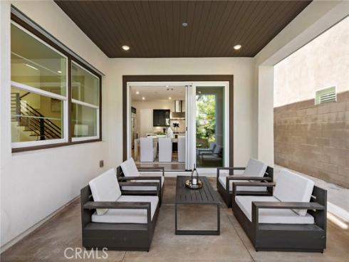 77  Pelican  , Irvine, CA