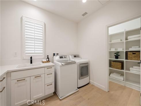 93  Parson Brown  , Irvine, CA