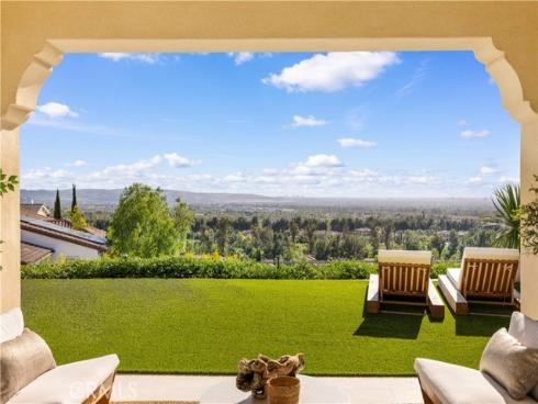 93  Parson Brown  , Irvine, CA