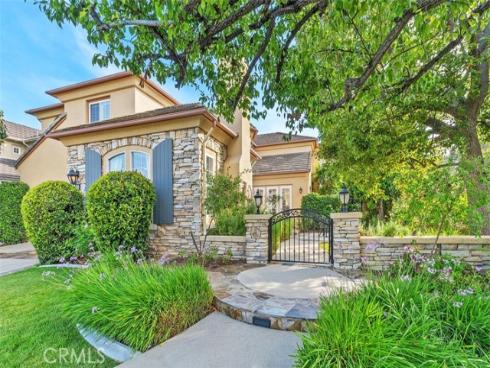 36  Walnut Creek  , Irvine, CA