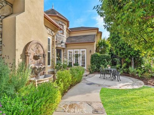 36  Walnut Creek  , Irvine, CA