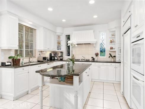 36  Walnut Creek  , Irvine, CA