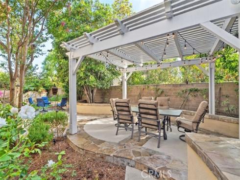 36  Walnut Creek  , Irvine, CA