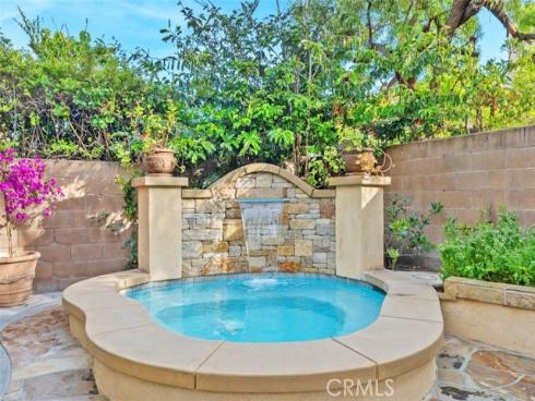 36  Walnut Creek  , Irvine, CA