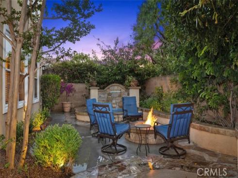 36  Walnut Creek  , Irvine, CA