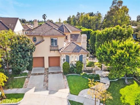 36  Walnut Creek  , Irvine, CA