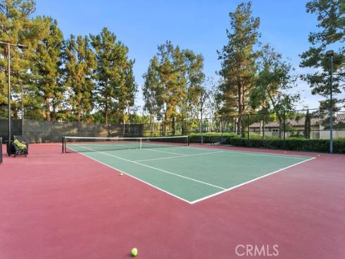 36  Walnut Creek  , Irvine, CA