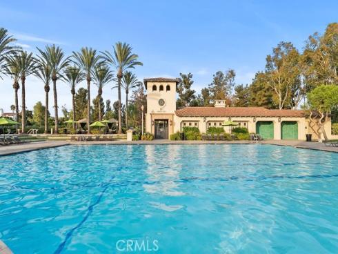 36  Walnut Creek  , Irvine, CA