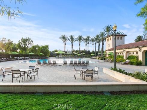 36  Walnut Creek  , Irvine, CA