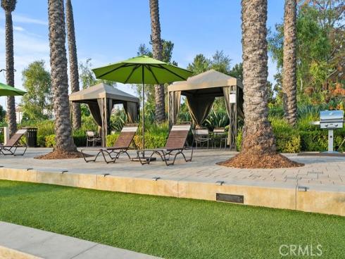 36  Walnut Creek  , Irvine, CA