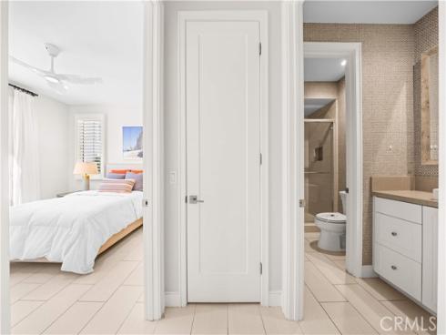 164  Villa Ridge  , Irvine, CA