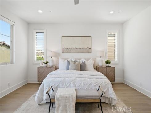 84  Rockinghorse  , Irvine, CA