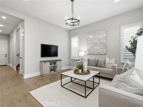 84  Rockinghorse  , Irvine, CA