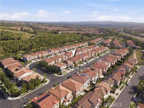 84  Rockinghorse  , Irvine, CA