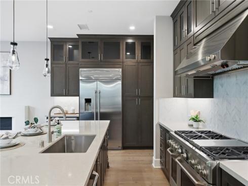 84  Rockinghorse  , Irvine, CA