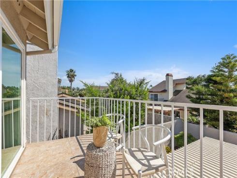 31  Columbus  , Irvine, CA