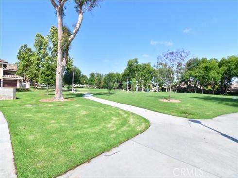 31  Columbus  , Irvine, CA