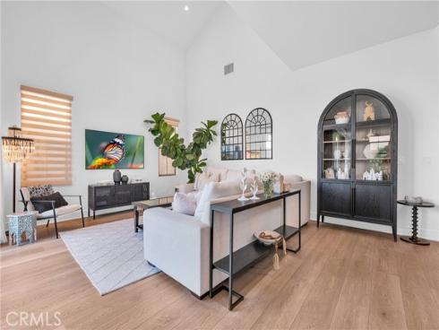 115  Halworth  , Irvine, CA