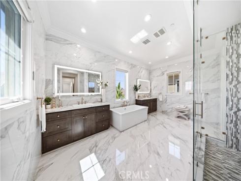 114  Interstellar  , Irvine, CA