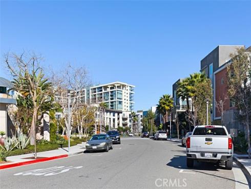 1536  Nolita  , Irvine, CA