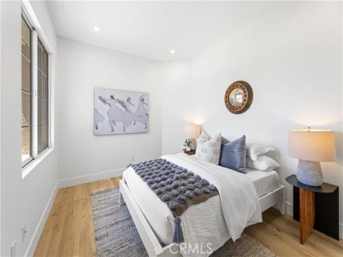 9  Figaro  , Irvine, CA