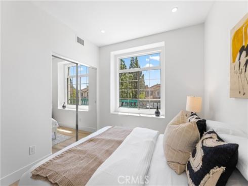 9  Figaro  , Irvine, CA