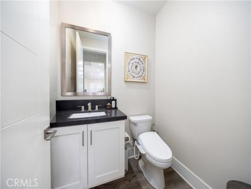 81  Ray  , Irvine, CA