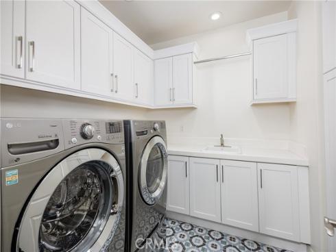 104  Shady Arbor  , Irvine, CA