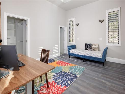 104  Shady Arbor  , Irvine, CA