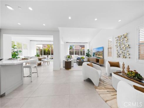 106  Albero  , Irvine, CA