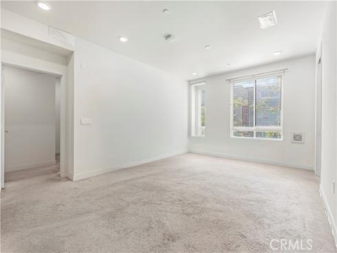 1310  Nolita  , Irvine, CA