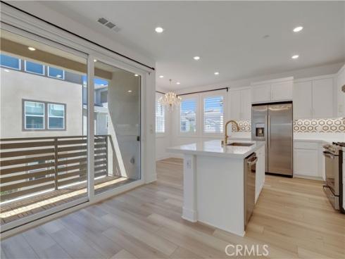 426  Lobata  , Irvine, CA