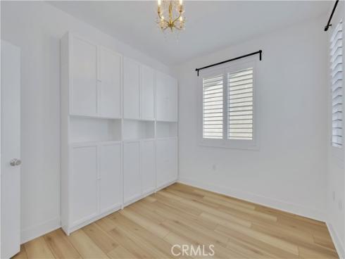 426  Lobata  , Irvine, CA