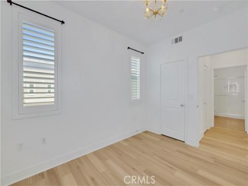 426  Lobata  , Irvine, CA