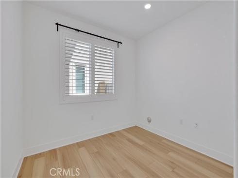 426  Lobata  , Irvine, CA