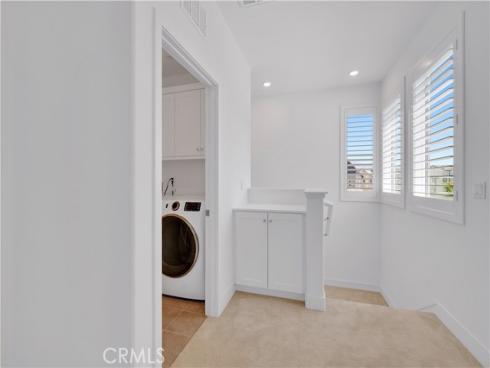 426  Lobata  , Irvine, CA