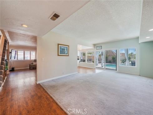 5252  Burgundy  , Irvine, CA