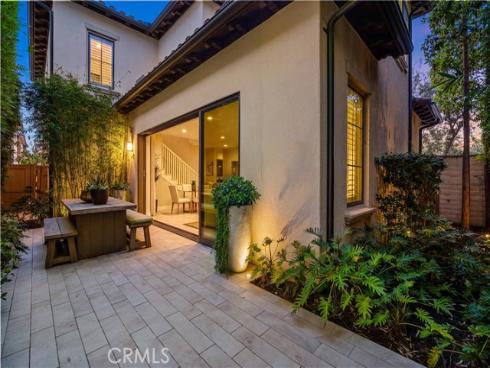 166  Villa Ridge  , Irvine, CA