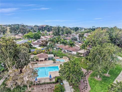 2  Featherwood  , Irvine, CA