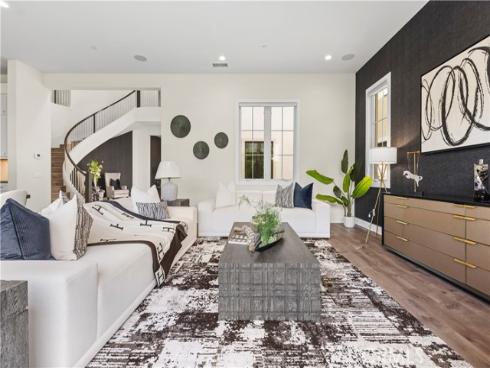 57  Pulsar  , Irvine, CA