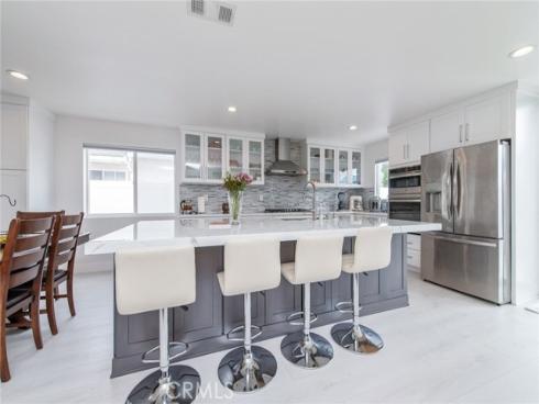 4512  Robinwood  , Irvine, CA