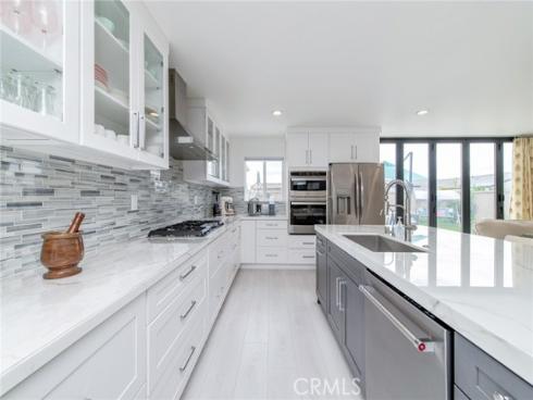 4512  Robinwood  , Irvine, CA