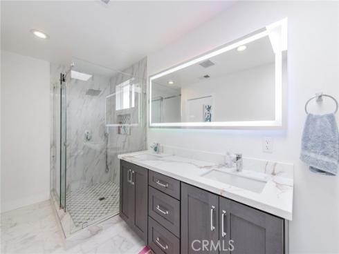 4512  Robinwood  , Irvine, CA