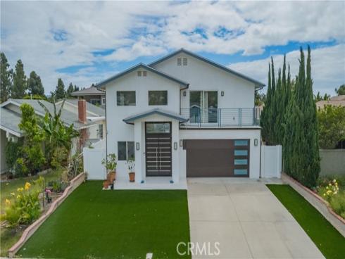 4512  Robinwood  , Irvine, CA