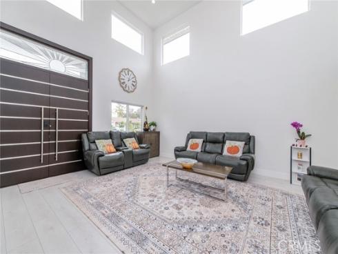 4512  Robinwood  , Irvine, CA