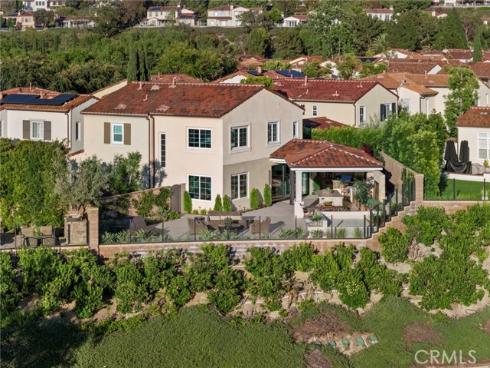 42  Gardenpath  , Irvine, CA